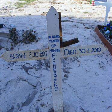 FREDERICKS Minnie 1937-2010