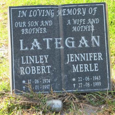 LATEGAN Jennifer Merle 1943-1999 :: LATEGAN Linley Robert 1974-1997