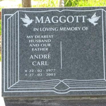 MAGGOTT Andre Carl 1977-2003
