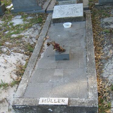 MULLER Henry 190?-1982 &amp; Eliza 1906-1992