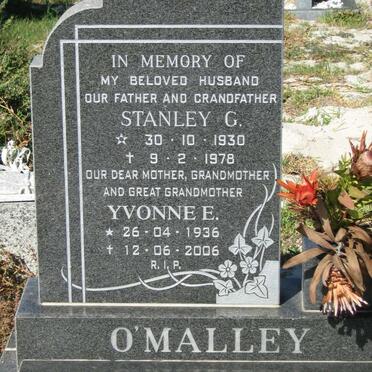 O'MALLEY Stanley G. 1930-1978 &amp; Yvonne E. 1936-2006
