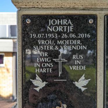 NORTJE Johra 1953-2016