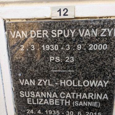 ZYL van der Spuy, van 1930-2000 &amp; Susanna Catharina Elizabeth HOLLOWAY 1935-2015