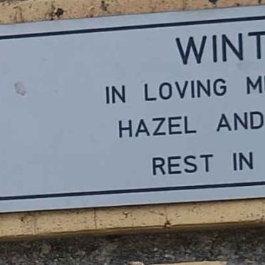 WINTER Charlie &amp; Hazel
