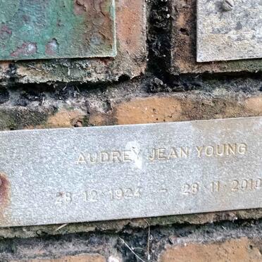 YOUNG Audrey Jean 1924-2010