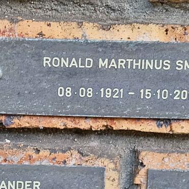 SMITH Ronald Marthinus 1921-2016