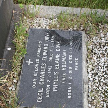 DOVE Cecil Charles Edward 1912-1959 &amp; Phyllis Elaine HOLMAN 1919-2000