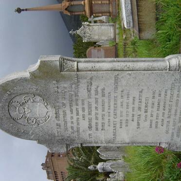 F - Vanne :: Surnames - F