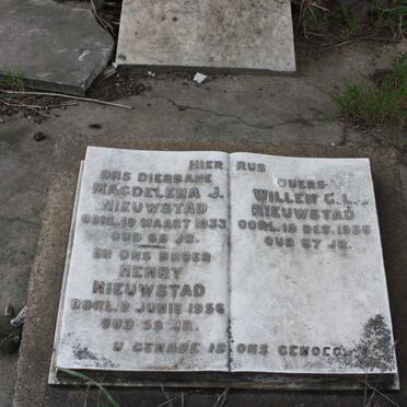 N - Vanne :: Surnames - N