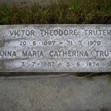 TRUTER Victor Theodore 1897-1970 &amp; Anna Maria Catherina 1887-1974