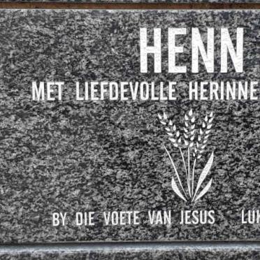 HENN Marlene nee VAN NIEKERK 1955-2002