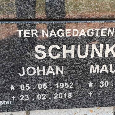 SCHUNKE Johan 1952-2018 &amp; Maureen 1939-