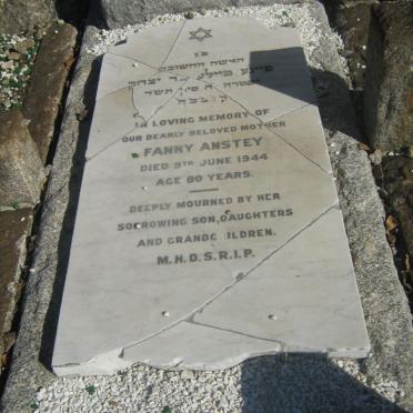 ANSTEY Fanny -1944