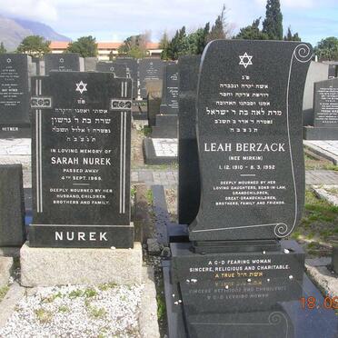 BERZACK Leah nee MIRKIN 1910-1992 :: NUREK Sarah -1965