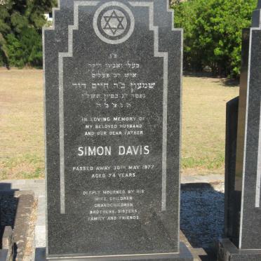 DAVIS Simon -1977