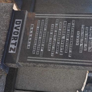 DVORTZ Mendel -1957