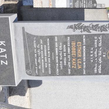 KATZ Esther Leja -2001