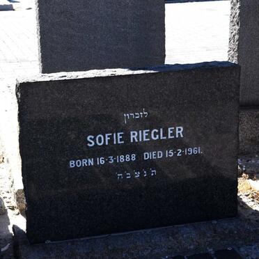 RIEGLER Sofie 1888-1961