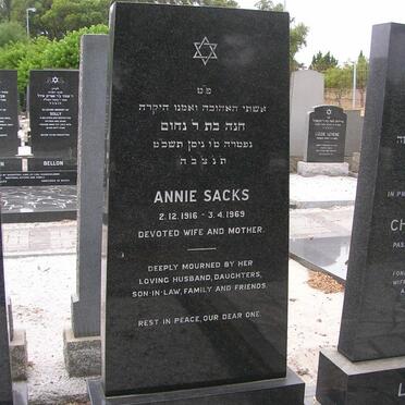 SACKS Annie 1916-1969