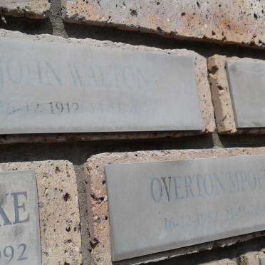 WALTON John 1912-2003 :: WALTON Joan 1915- 2007 :: OVERTON Mpofu 1952-2008 :: YOUNG Reg 1908-?