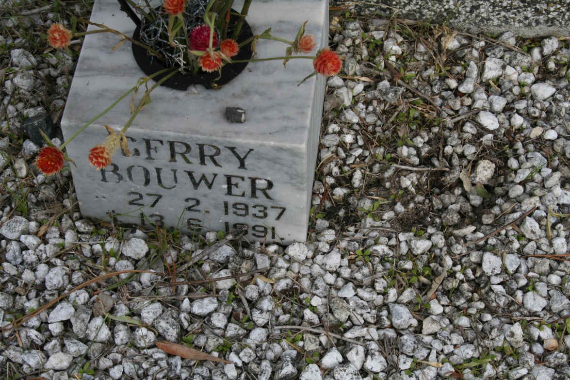 BOUWER Gerry 1937-1991