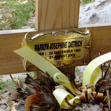 DIETRICH Marilyn Josephine 1965-2009