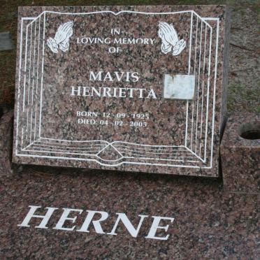 HERNE Mavis Henrietta 1925-2005