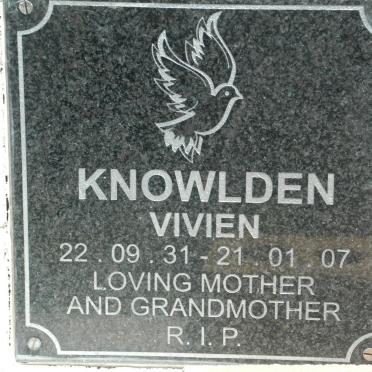 KNOWLDEN Vivien 1931-2007