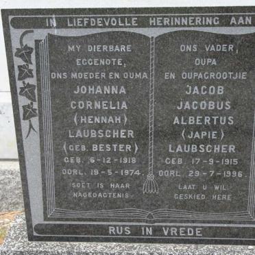 LAUBSCHER Jacob Jacobus Albertus 1915-1996 &amp; Johanna Cornelia BESTER 1918-1974