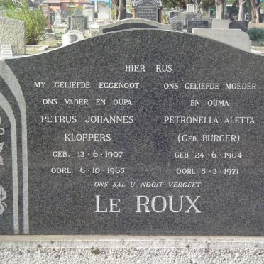ROUX Petrus Johannes Kloppers, le 1907-1965 &amp; Petronella Aletta BURGER 1904-1971