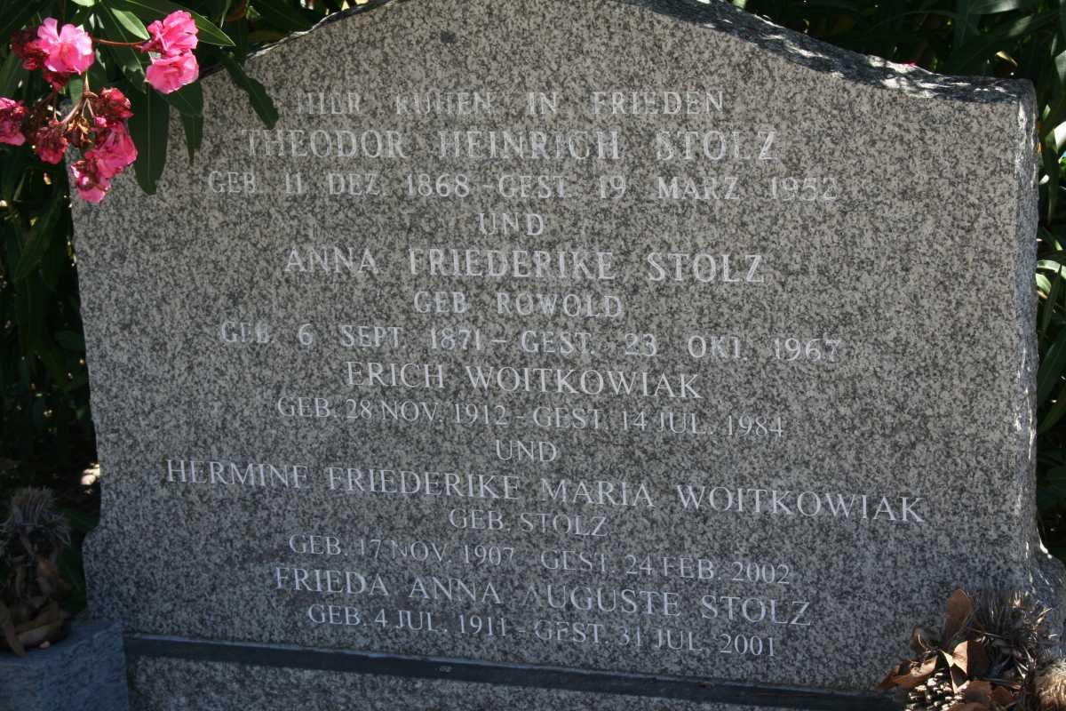 STOLZ Theodor Heinrich 1868-1952 &amp; Anna Friederike ROWOLD 1871-1967 :: STOLTZ Frieda Anna Auguste 1911-2001