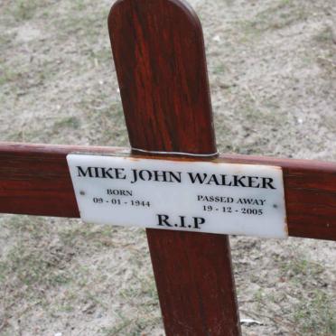 WALKER Mike John 1944-2005