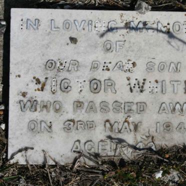 WHITE Victor -1943