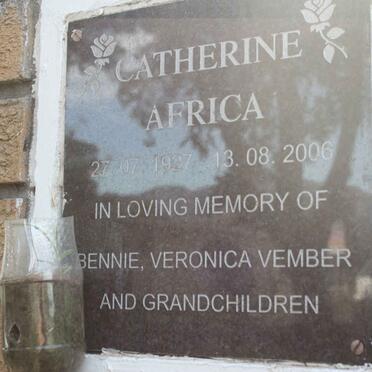 AFRICA Catherine 1927-2006