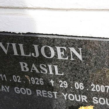 VILJOEN Basil 1926-2007