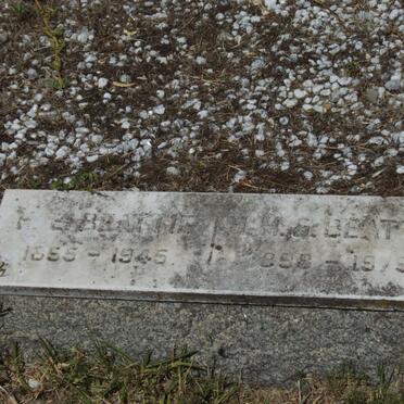 BEATTIE H.E. 1855-1945 :: BEATTIE M.M.S. 1898-1979