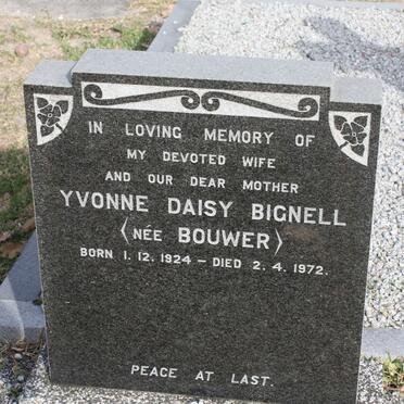 BIGNELL Yvonne Daisy nee BOUWER 1924-1972