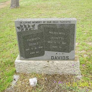 DAVIDS Frederick George -1932 &amp; Wilhelmina Jeanetta -1952