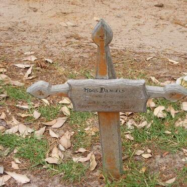 DANIELS Koos 195?-2004