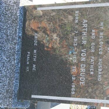 DRUDE Arthur, von 1913-1969