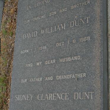 DUNT Sidney Clarence 1911-1988 :: DUNT David William 1946-1968