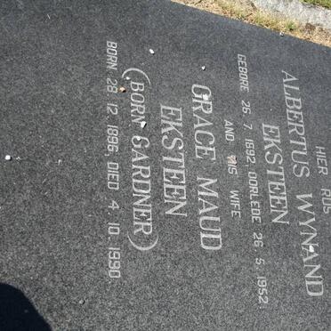 EKSTEEN Albertus Wynand 1892-1952 &amp; Grace Maud GARDNER 1896-1990