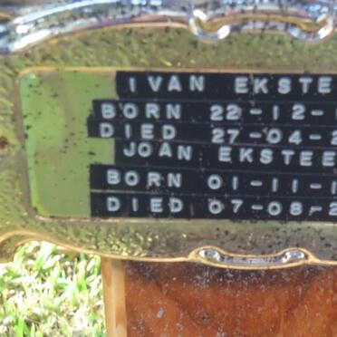 EKSTEEN Ivan 1939-2007 &amp; Joan 1935-2010