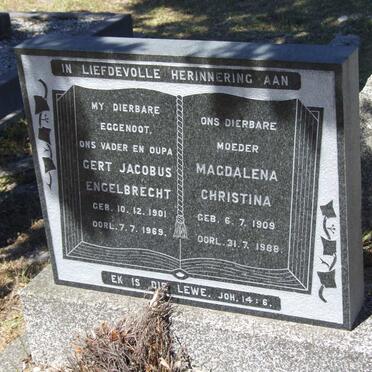 ENGELBRECHT Gert Jacobus 1901-1969 &amp; Magdalena Christina 1909-1988