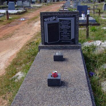 FLATWELL Peggy Lorraine nee RUITERS 1942-2001