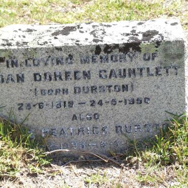 GAUNTLETT Joan Doreen nee DURSTON 1918-1950 :: DURSTON Alice Beatric 1895-1958
