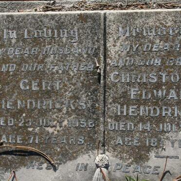 HENDRICKS Gert -1958 :: HENDRICKS Christoffel Edward -1925