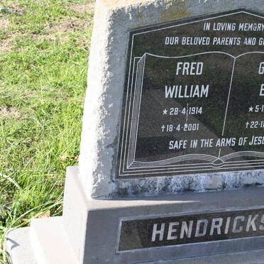 HENDRICKS Fred William 1914-2001 &amp; Grace Enid 1920-1997