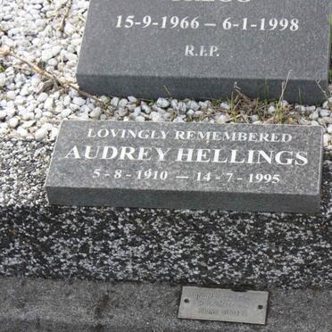 HELLINGS Audrey 1910-1995