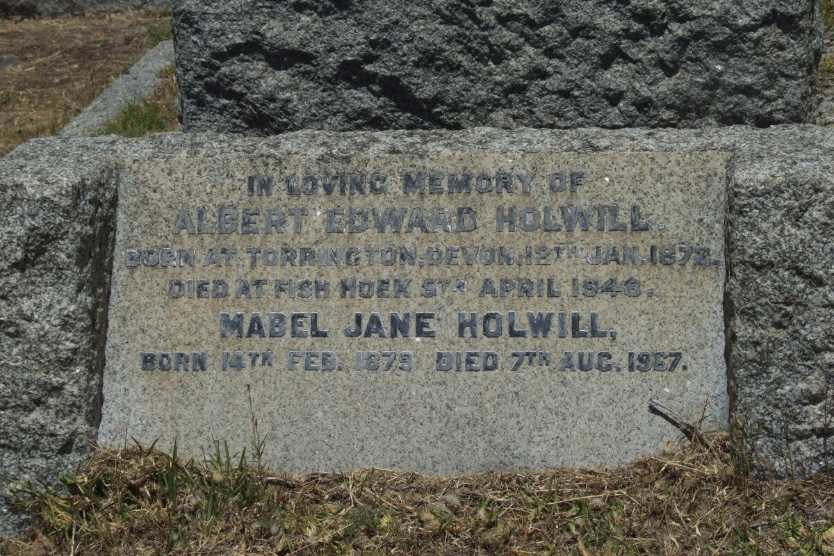 HOLWILL Albert Edward 1872-1948 &amp; Mabel Jane 1879-1967